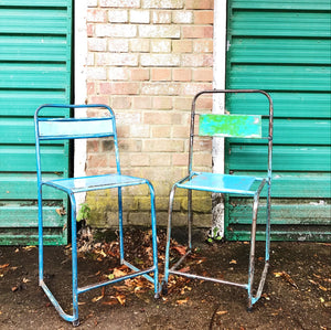 Pair of vintage metal stacking chairs - Blue & Green
