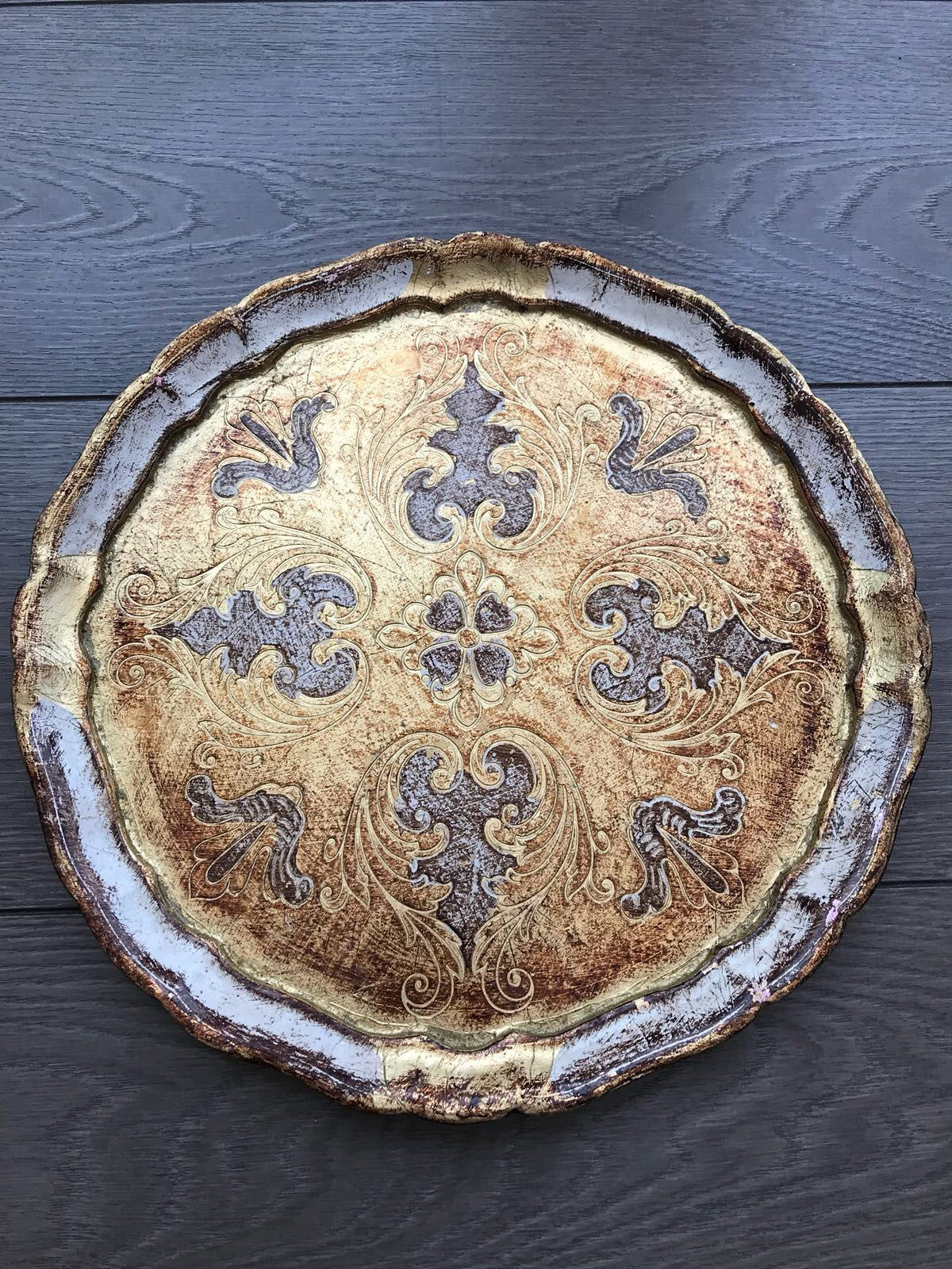 Round White Florentine Gilt Tray